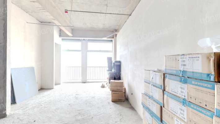 宝龙天地二手房实景图