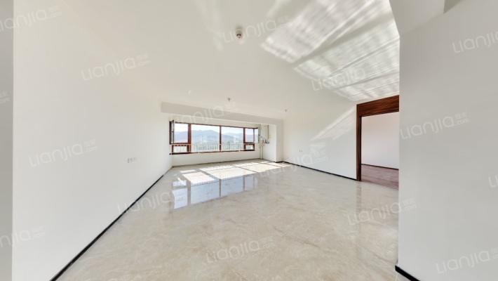 碧桂园·山湖城二手房实景图