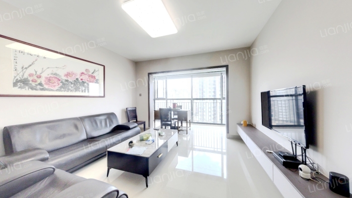 富力新居二手房实景图