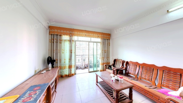 君怡楼二手房实景图