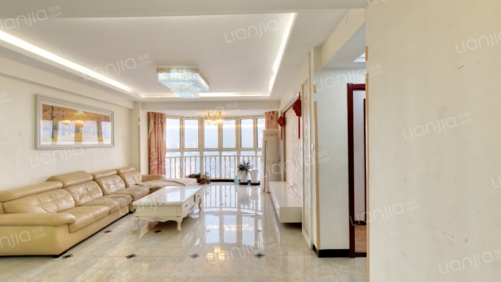 宝龙中央尊邸二手房实景图