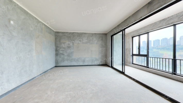 鲁能泰山7号三街区二手房实景图