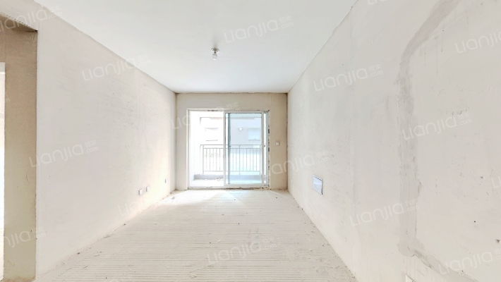 荣信·观揽院二手房实景图