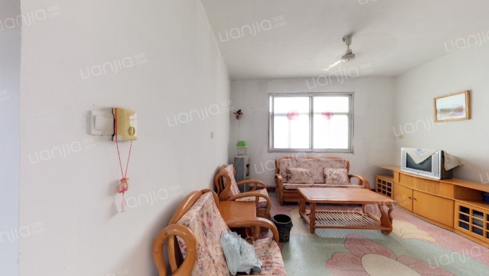 驻马店市第一高级中家属院二手房实景图