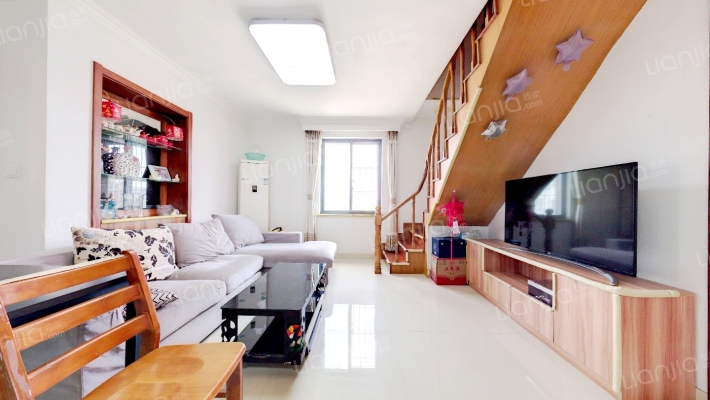 彩虹一村二手房实景图