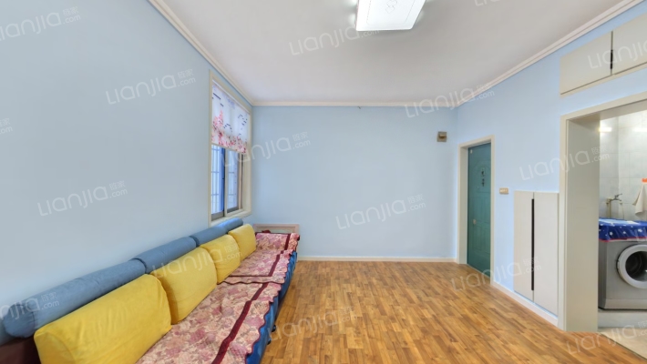 梨花园小区二手房实景图