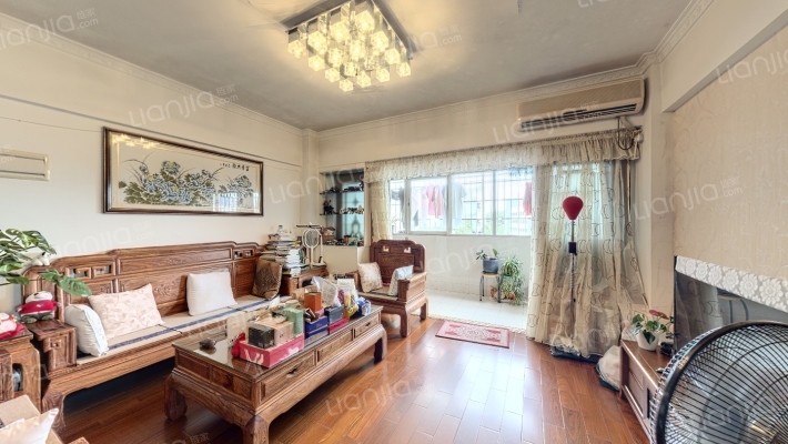 广东省新闻出版局宿舍二手房实景图