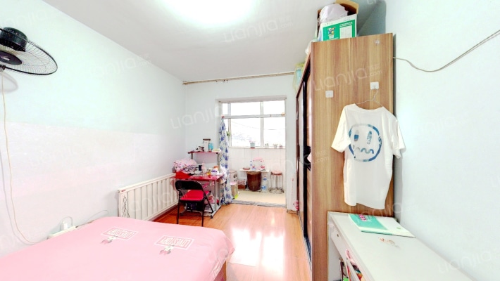 松宇花园四期二手房实景图