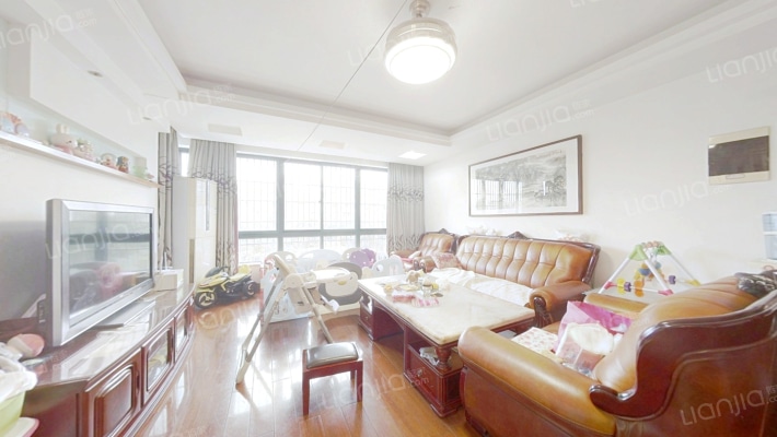 新天地二手房实景图