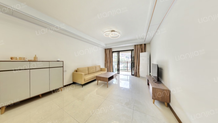 华发四季二手房实景图