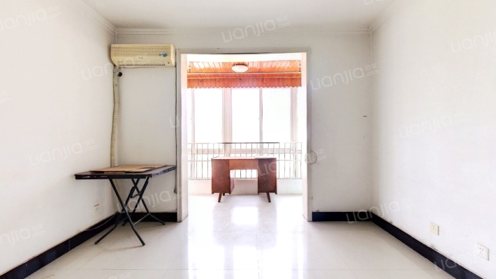 乾唐雁月二手房实景图