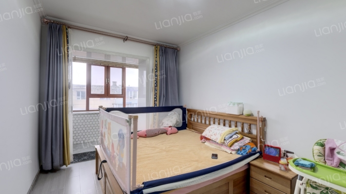 长客西区二手房实景图