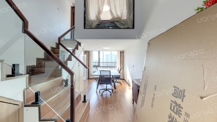 云悦公馆二手房实景图