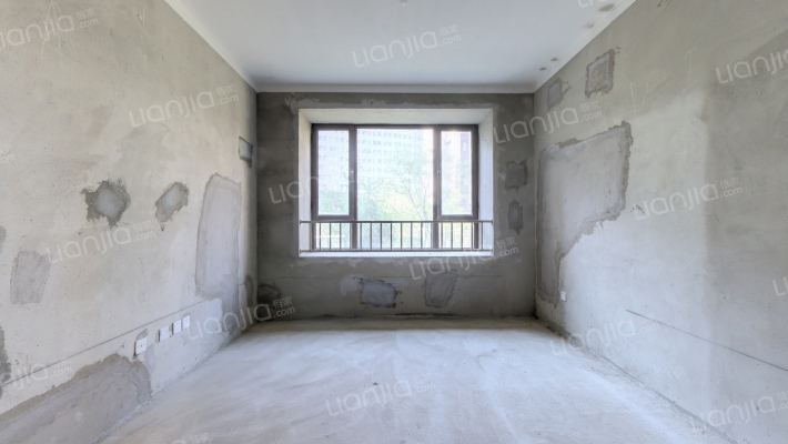 泰安紫荆城二手房实景图