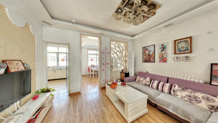 吕花园居民小区二手房实景图