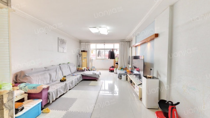 荣盛家园二手房实景图