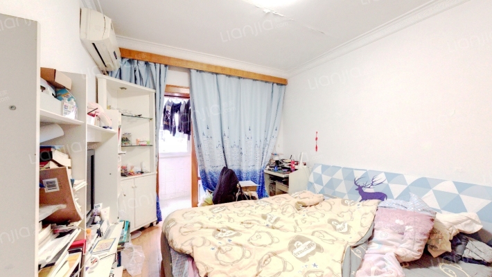 富春里二手房实景图