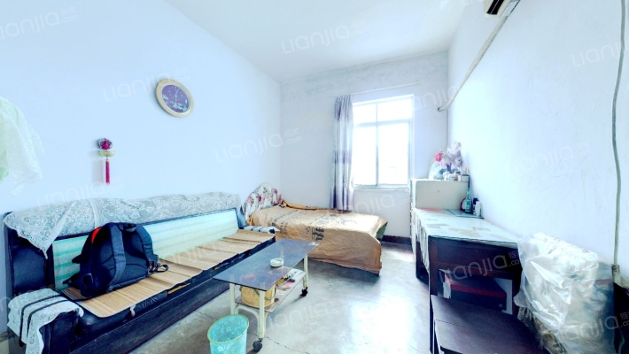 襄城区民主路102小区二手房实景图