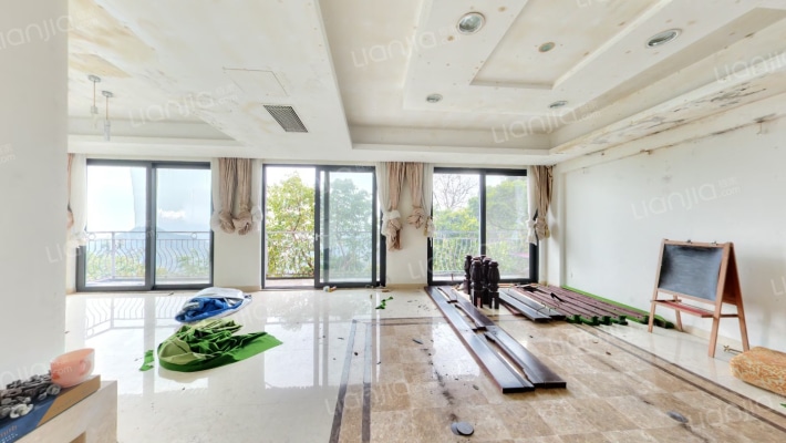 东部华侨城天麓二区二手房实景图