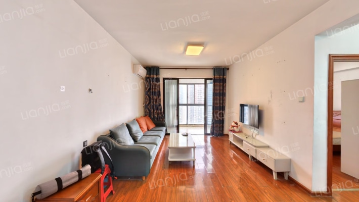 融科东南海二手房实景图