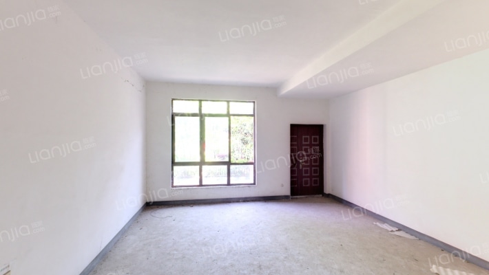 维多利亚C区二手房实景图