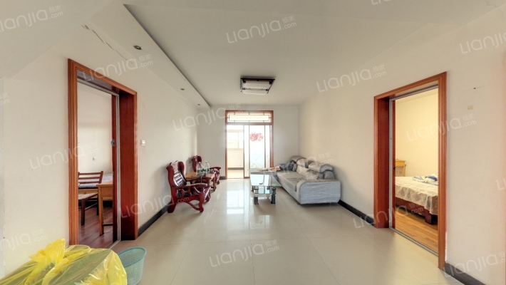 都市山庄小区二手房实景图