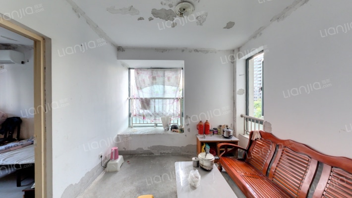 馨湖茗苑二手房实景图