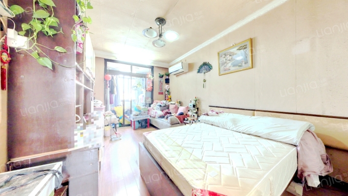 石岚三村二手房实景图