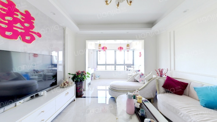 阳光凡尔赛宫A区二手房实景图