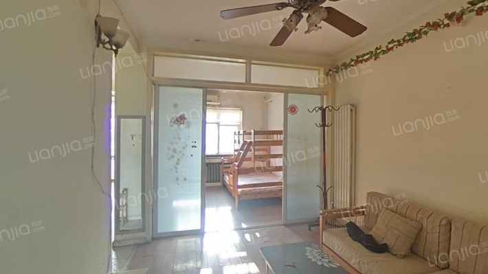 曙光街49号院二手房实景图