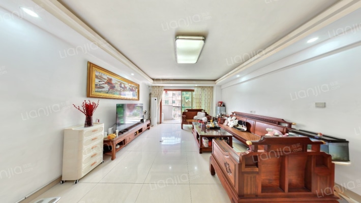 塔埔社区东区二手房实景图