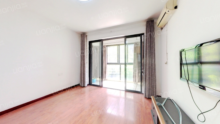 新惠名苑二手房实景图