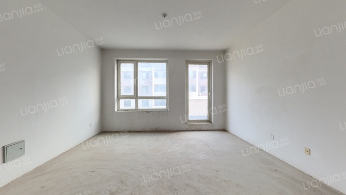 丽江苑二手房实景图