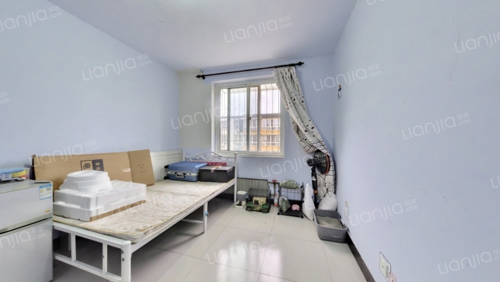 苗圃里红桥楼二手房实景图