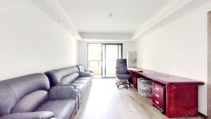 金轮水映华庭二手房实景图