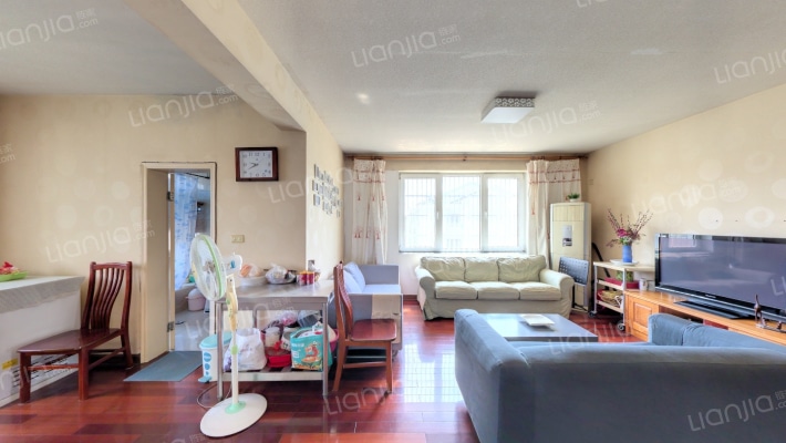 花园七村二手房实景图