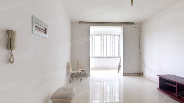 怡合花苑二手房实景图