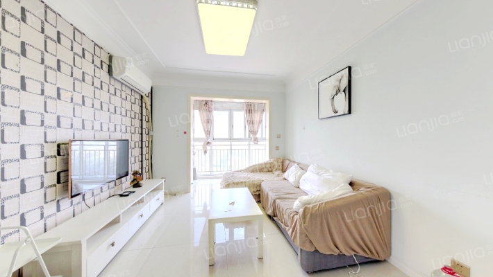 融创凯旋东岸二手房实景图