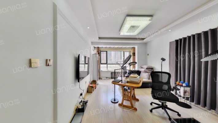 中海寰宇天下B区二手房实景图