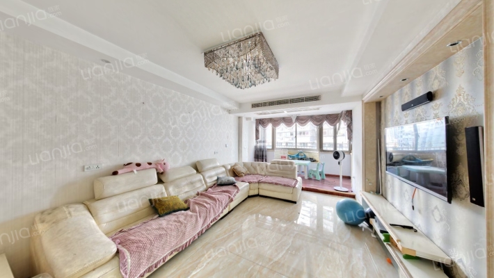 中源大楼二手房实景图