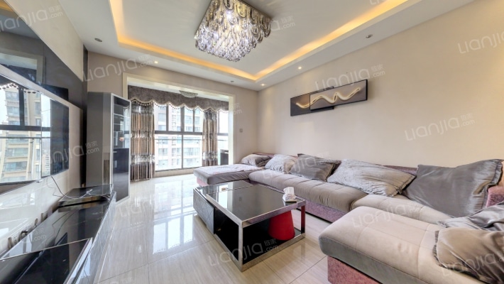 金沙柏林郡二手房实景图