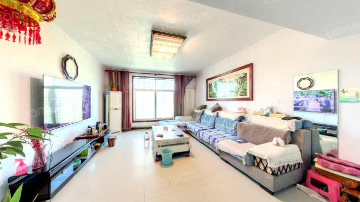 广场南楼二手房实景图