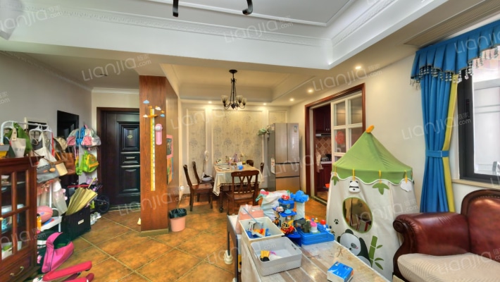 金麓小区二手房实景图