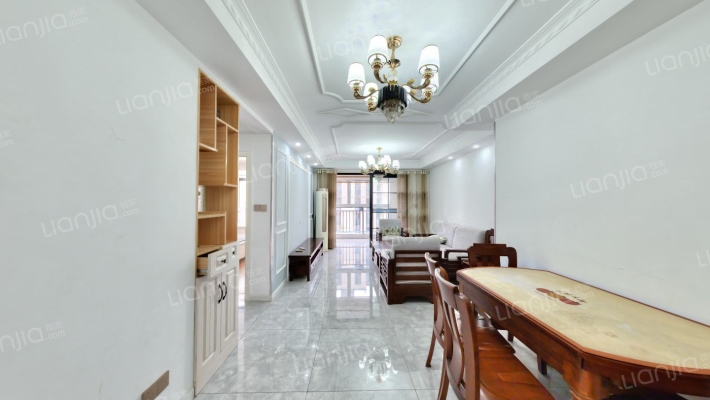 正大万物城二手房实景图