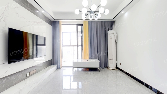 湖心溪岸二手房实景图