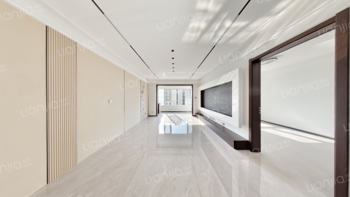 空港澜庭美景A区二手房实景图