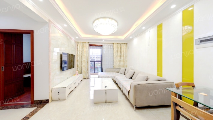 盛天领域二手房实景图