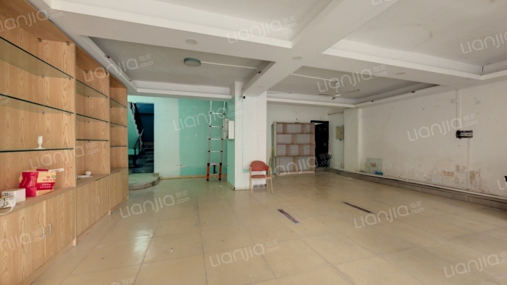 胜似闲庭二手房实景图