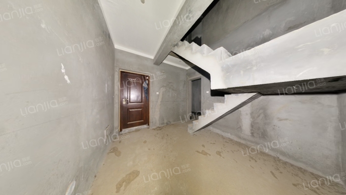 新田城二期住福二手房实景图