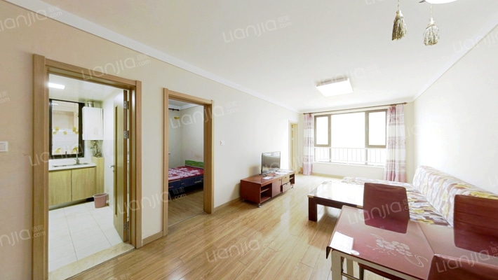 鸿坤全阳三居室  精装修   中间楼层   采光充足-客厅